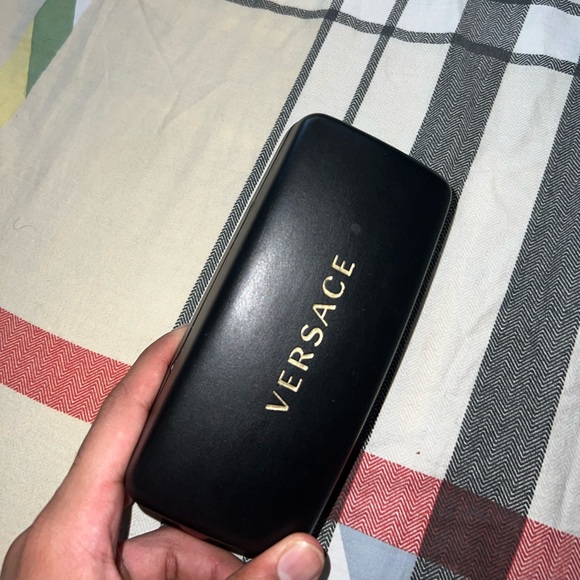 Versace glasses very good condition used them 2-3 times but doesnt suit my face. - Picture 5 of 8